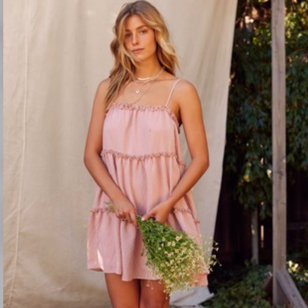 Ruffle tiered mini dress in mauve